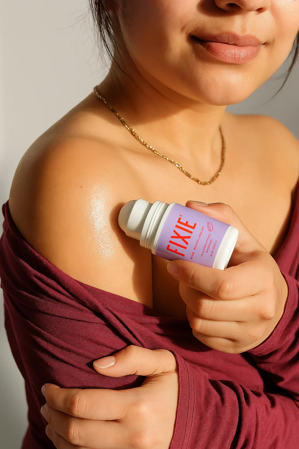 Finessence Body Adhesive Roller